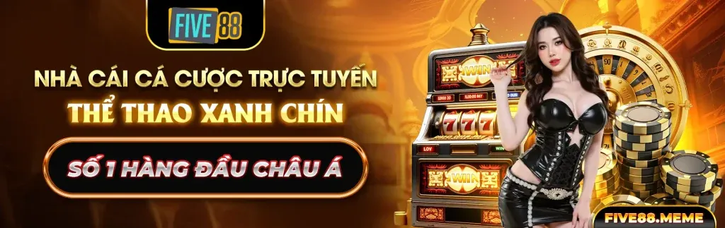Bài viết về tin tức sòng bạc trực tuyến với hình ảnh chip casino và thông báo